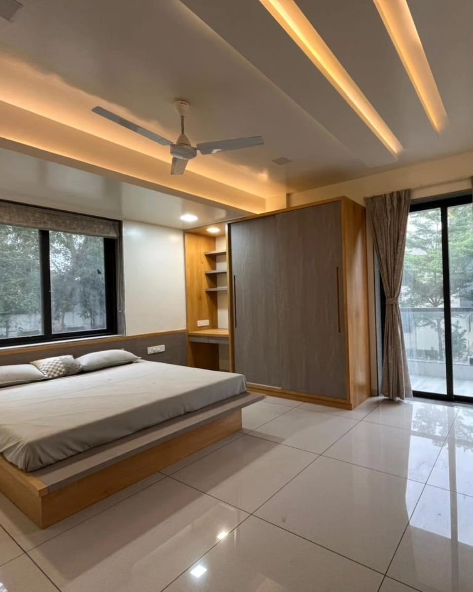 CR/4359 3 BHK Flat For Sale in Atladara, Vadodara.