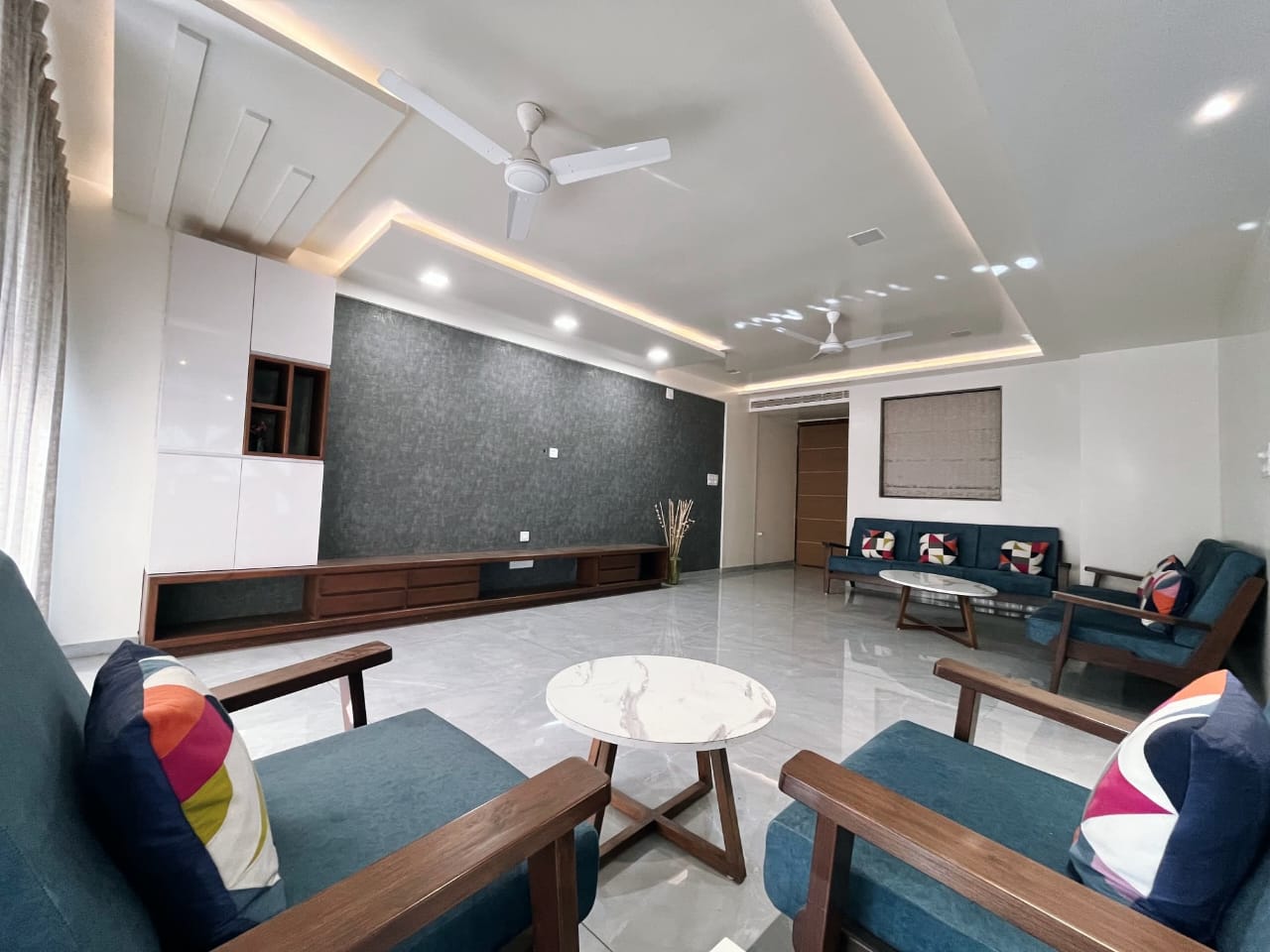 CR/4359 3 BHK Flat For Sale in Atladara, Vadodara.