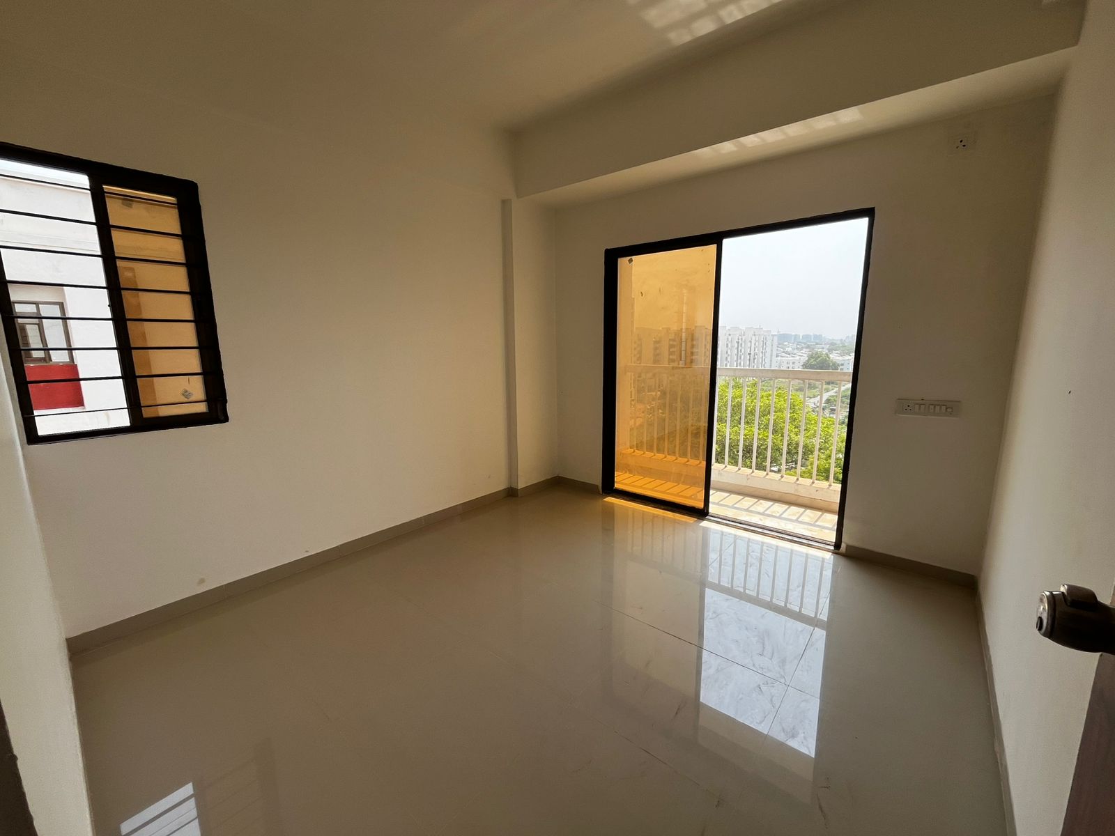 BR/1905 3 BHK flat for Sale in Vadsar, Vadodara